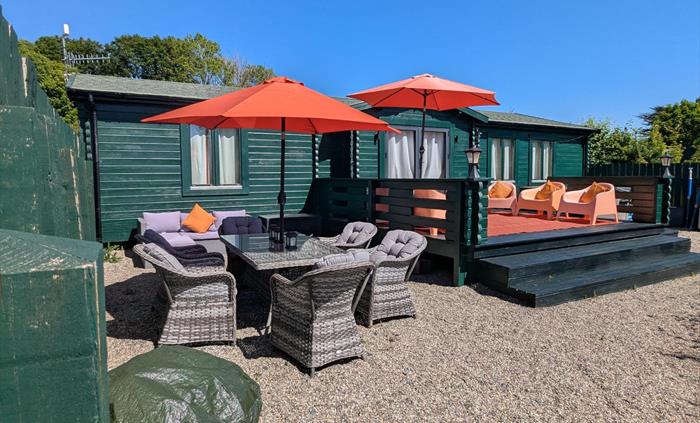 Mam cabin outside area